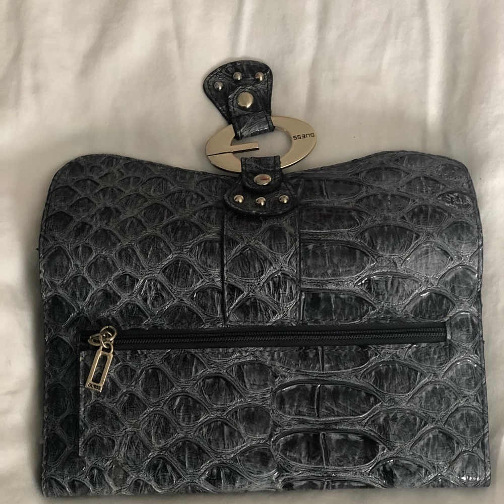 Guess Wallet